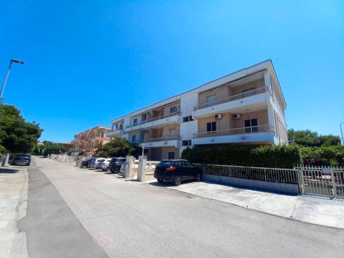 Appartamento quadrilocale in vendita in Via delle Ginestre, Lido Campomarino, Campomarino