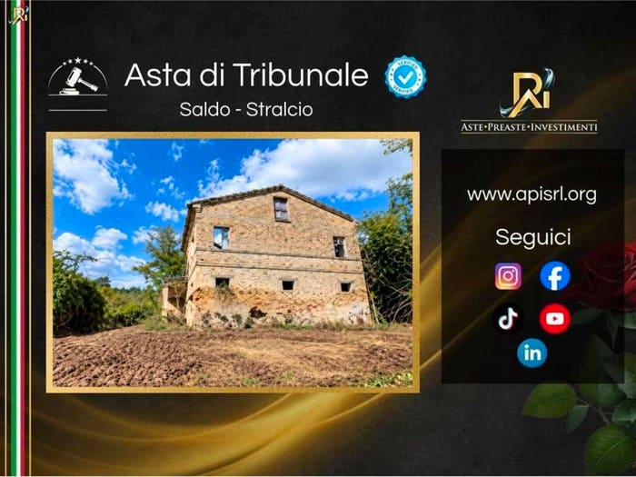 Casa con 6 locali in vendita in Contrada S Valentino Campolargo, Loro Piceno