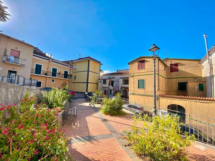 Appartamento trilocale in vendita in Via Vincenzo di Fazio, Centro, Cava de' Tirreni