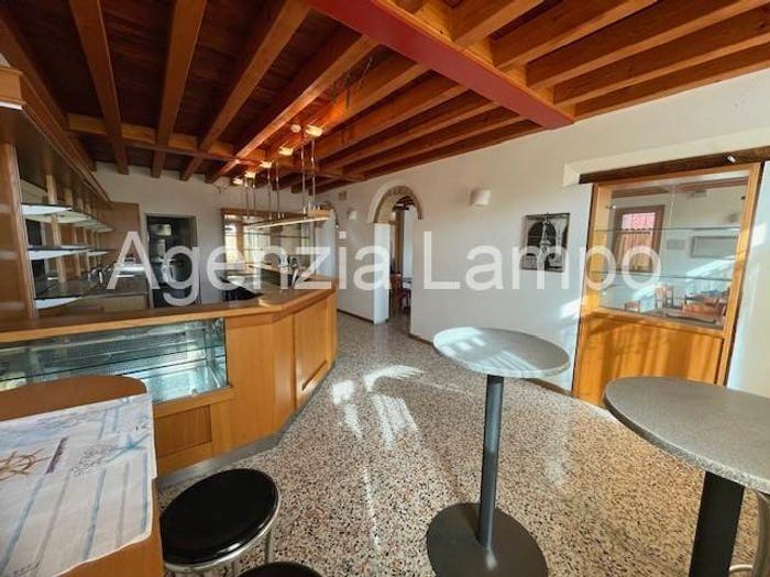 Casa con 6 locali in vendita in Via Roma, Centro, Concordia Sagittaria