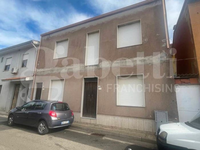 Casa con 5 locali in vendita in VIA SA USSEDDA, Centro, Terralba