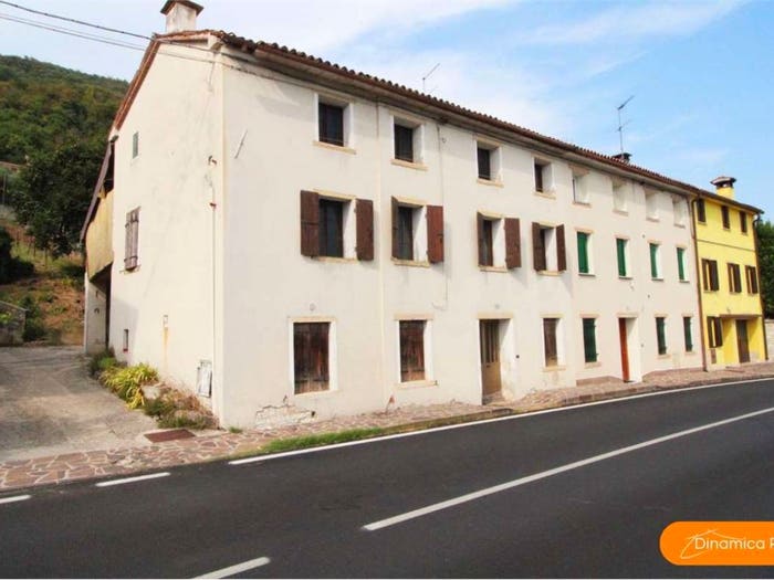 Casa con 5 locali in vendita in Via Garibaldi, Centro, Valdobbiadene