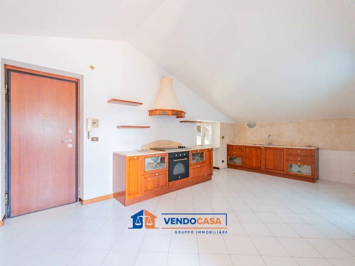 Casa bilocale in vendita in Strada Lea di Breolungi, Breolungi Pogliola San Biagio, Mondovì