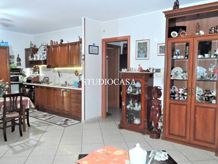 Appartamento quadrilocale in vendita in Casapulla
