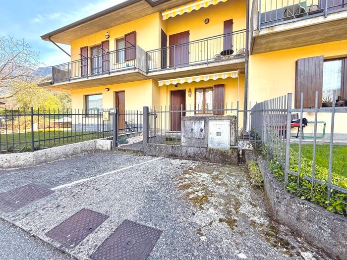 Appartamento bilocale in vendita in Via Ugo Foscolo, Monasterolo del Castello