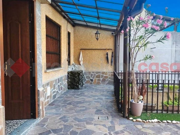 Casa con 5 locali in vendita in via trento, Centro, Locate di Triulzi