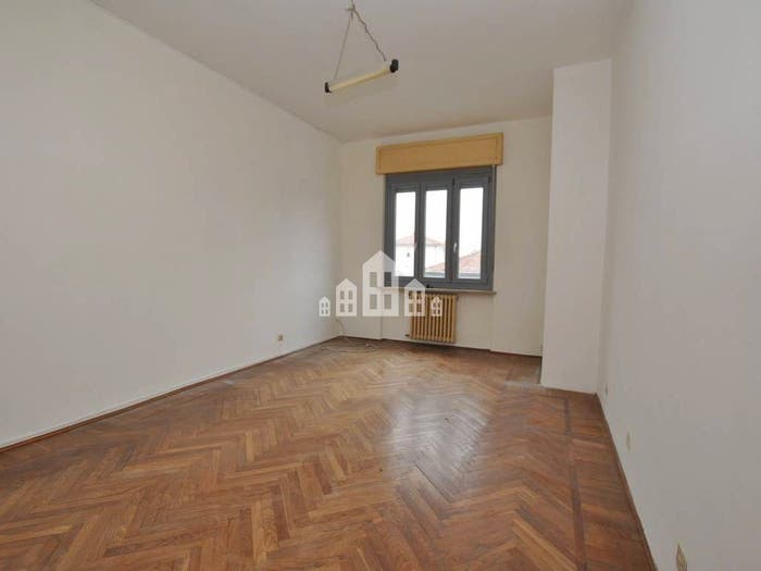 Appartamento con 5 locali in vendita in Via Giraudo, Centro, Castellamonte