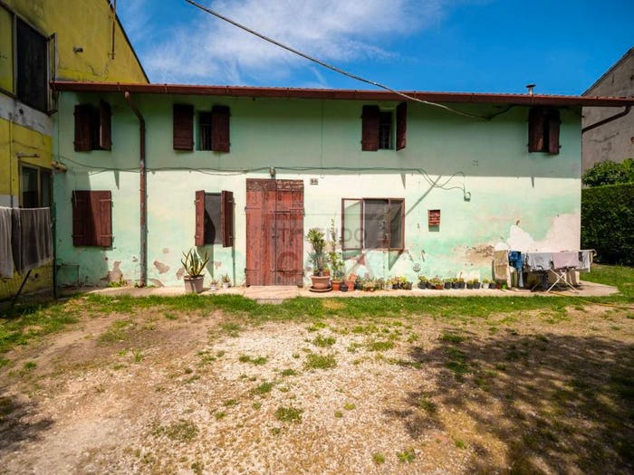 Casa con 6 locali in vendita in Via Strà, Strà, Cologna Veneta