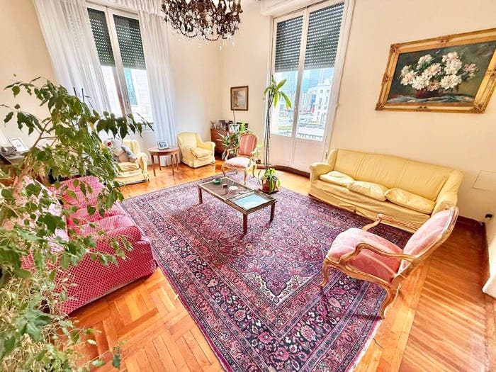 Appartamento con 6 locali in vendita in piazza della Vittoria, Quadrilatero, Genova