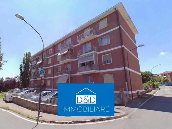 Appartamento quadrilocale in vendita in Strada Cambiano, Semicentro, Chieri
