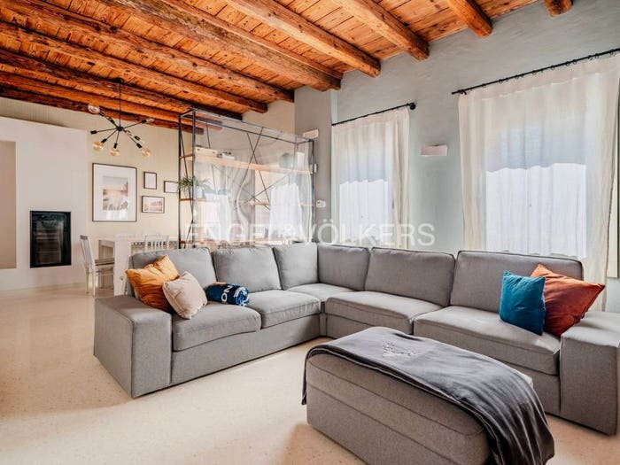 Casa con 6 locali in vendita in Via dei Rigai, Pederobba