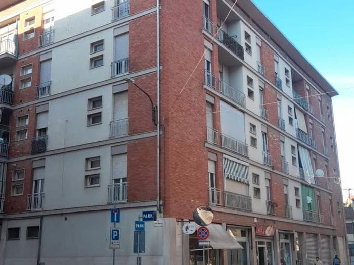 Appartamento con 5 locali in vendita in Via Nono Reggimento Bersaglieri, Tribunale, Asti