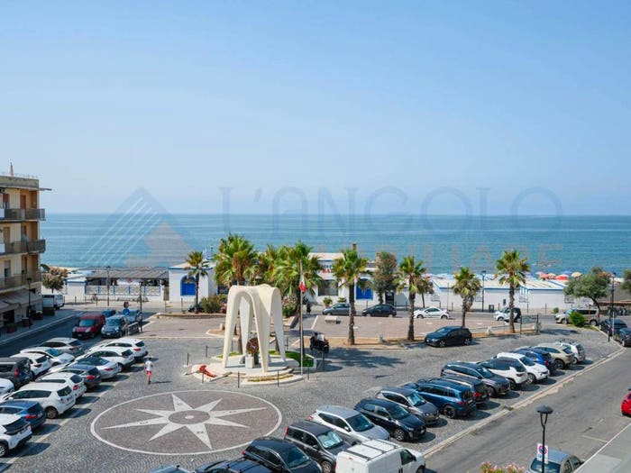 Appartamento bilocale in vendita in Via Duca degli Abruzzi, Centro, Ladispoli