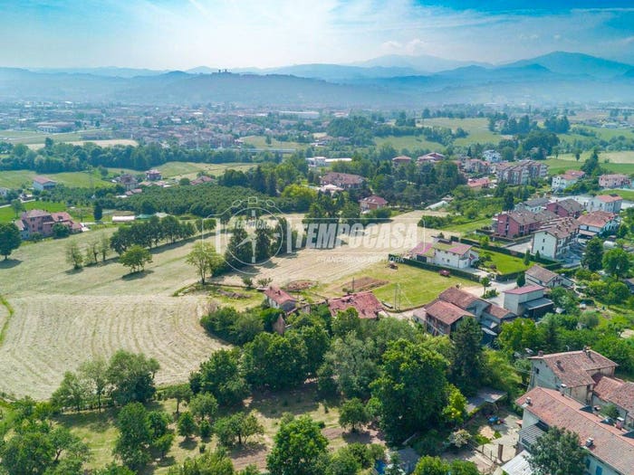 Casa con 6 locali in vendita in Via dei Glicini, Sant'Anna Avagnina, Mondovì