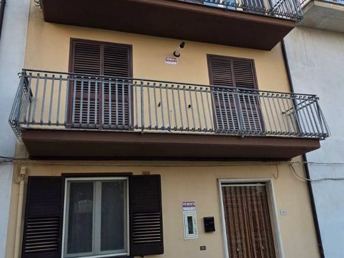 Casa quadrilocale in vendita in Via Roma, Guardia Lombardi