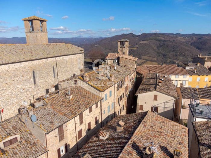 Appartamento con 5 locali in vendita in Via San Francesco, Centro, Montone