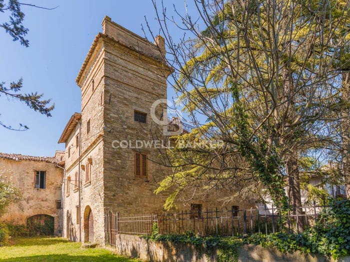 Casa con 5 locali in vendita in via cantalupo, Cantalupo, Bevagna