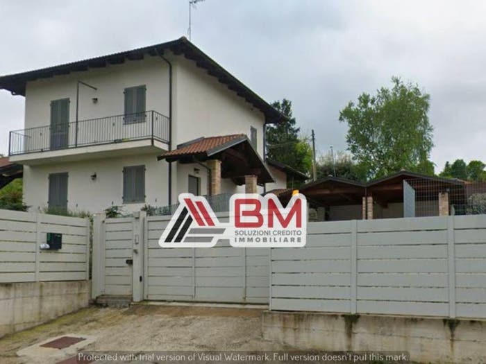 Casa con 5 locali in vendita in Strada Castelletto, Bra