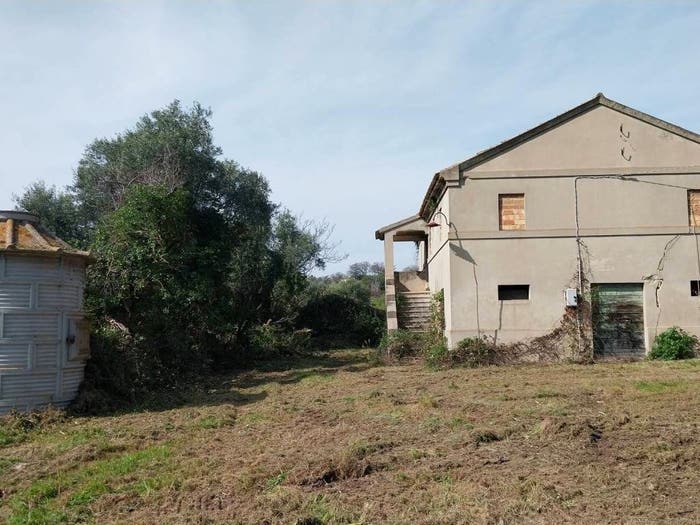 Casa con 6 locali in vendita in Strada Provinciale Civitanova Marche Fontespina, Civitanova Alta, Civitanova Marche