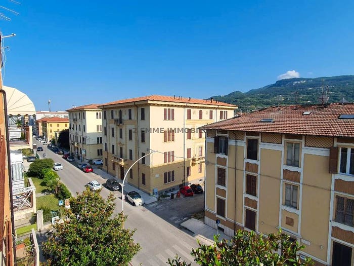 Appartamento quadrilocale in vendita in VIALE MARCELLO FEDERICI, Ascoli Piceno