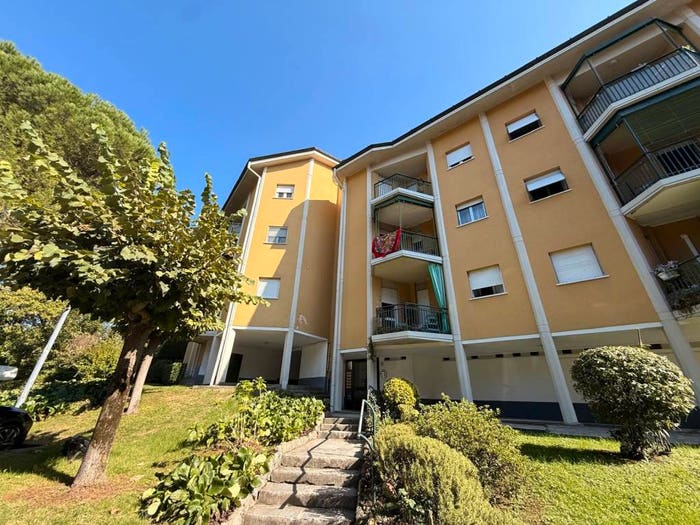 Appartamento quadrilocale in vendita in Via Sagnino, Sagnino, Como