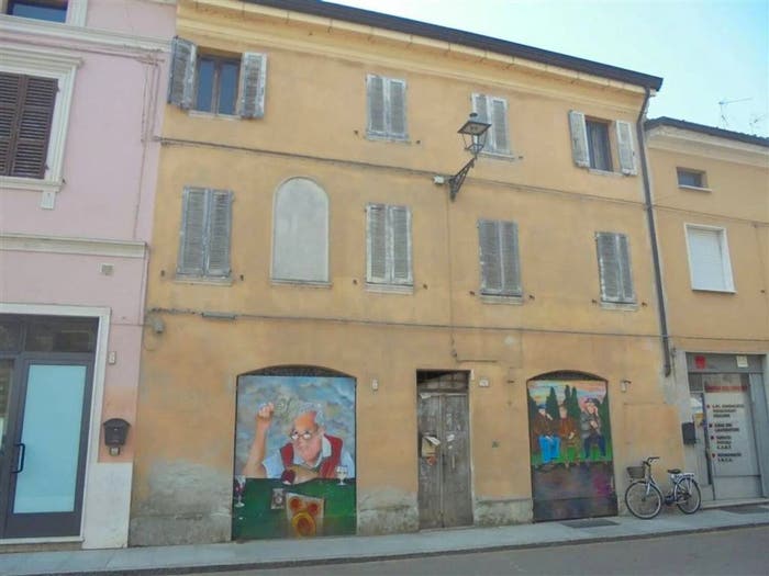 Casa con 6 locali in vendita in Roma, Centro, Caorso