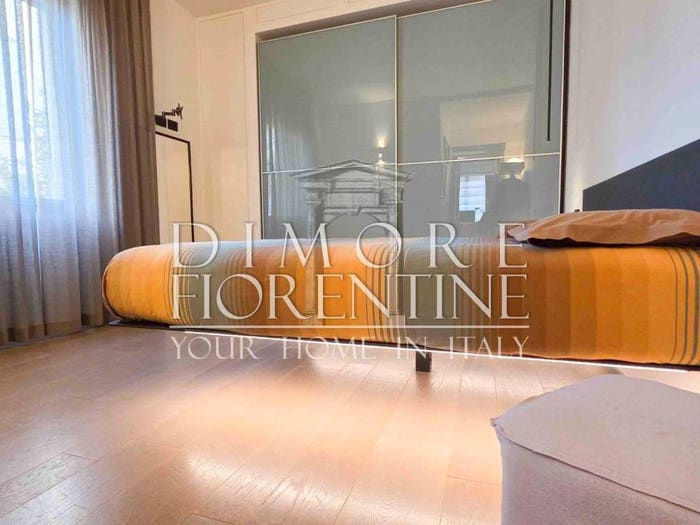 Appartamento con 5 locali in vendita in Via Baldaccio d'Anghiari, Fortini, Firenze