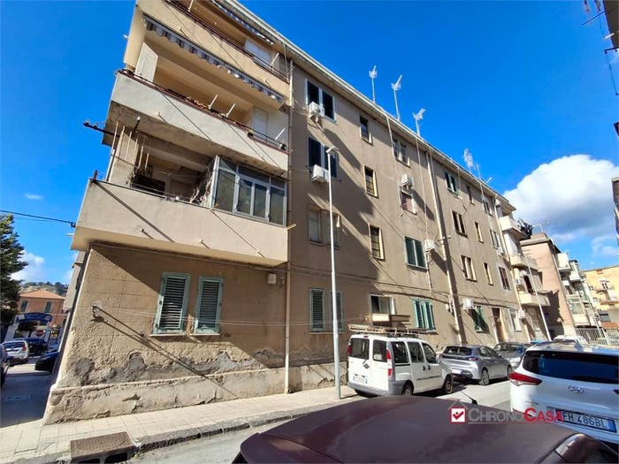 Appartamento trilocale in vendita in via d amico camaro san paolo, Camaro Inferiore, Messina