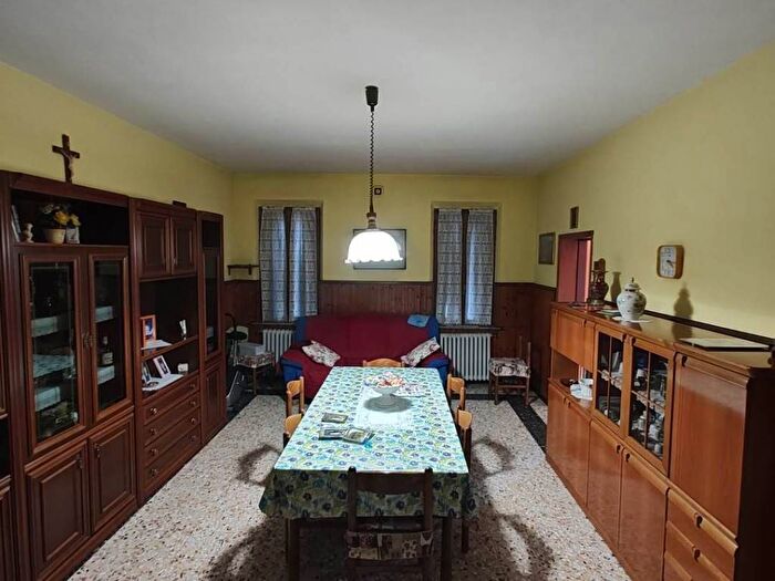 Casa con 6 locali in vendita in San Rocco, Quistello