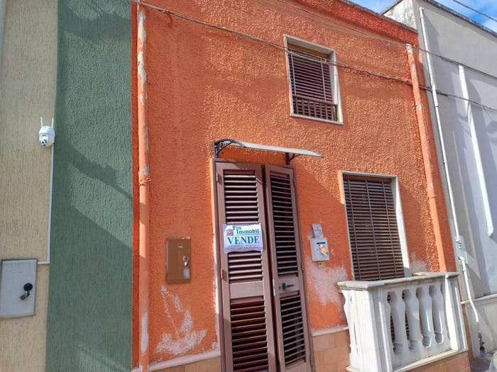 Appartamento con 5 locali in vendita in Via Armando Diaz, Salice Salentino