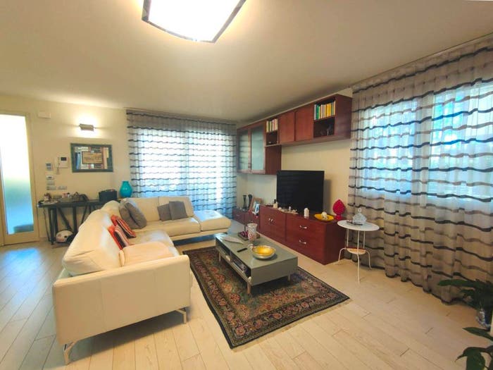 Casa con 5 locali in vendita in Viale Adamo Arcangeli, Cesenatico Levante, Cesenatico