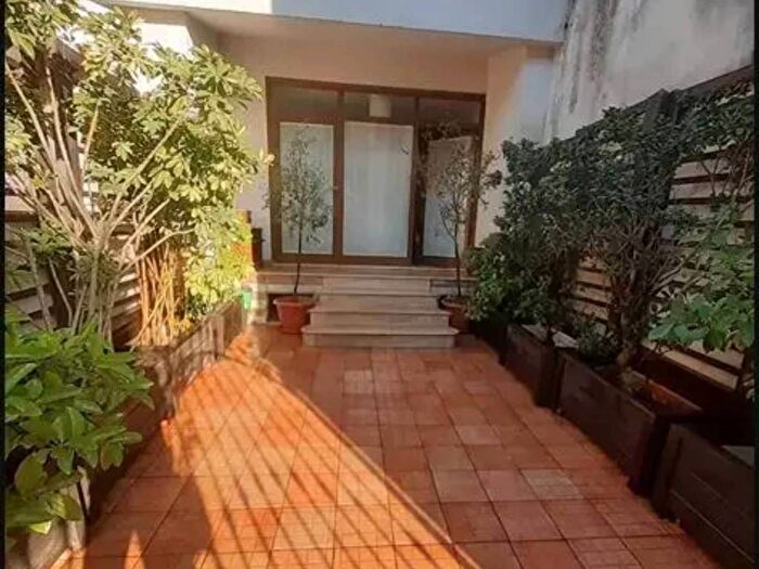 Appartamento con 6 locali in vendita in Via San Rocco, Varapodio