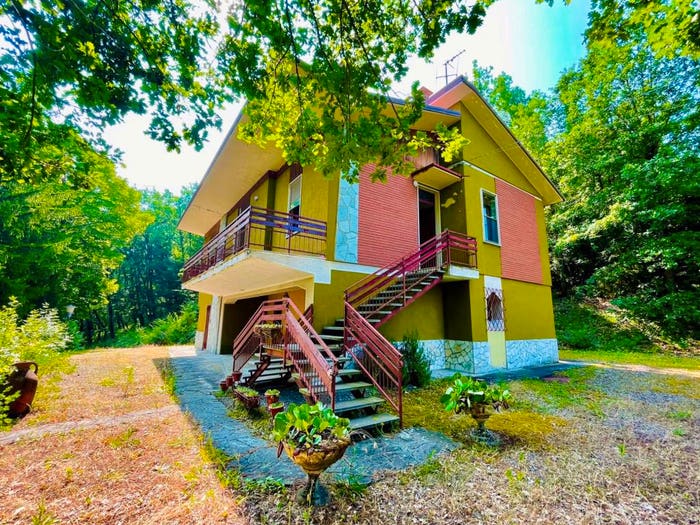 Casa con 5 locali in vendita in Via della Rocchetta, Bobbio