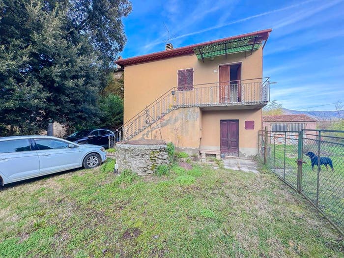 Casa quadrilocale in vendita in Strada Vicinale degli Oppi, Castiglion Fiorentino