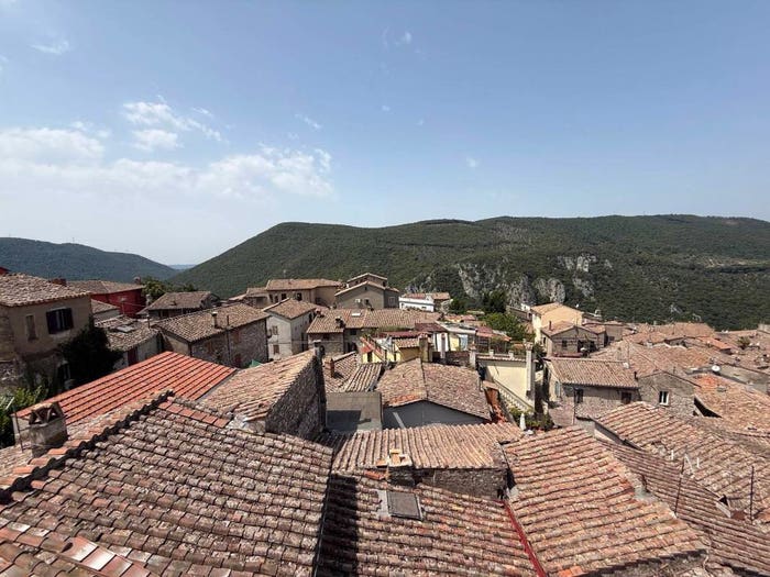 Appartamento quadrilocale in vendita in Via della Luna, Narni