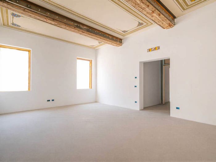 Appartamento trilocale in vendita in Via Cesare Battisti, Centro Storico, Carpi
