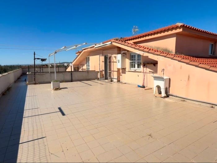 Casa con 6 locali in vendita in Via Umberto Badini, Centro, Cerveteri
