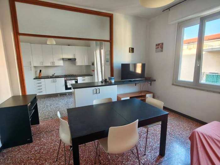 Appartamento quadrilocale in vendita in Via Piave, Centro, Albenga