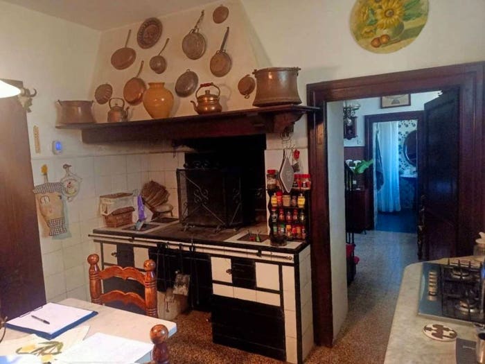 Casa con 6 locali in vendita in Vocabolo San Silvestro, Centro, Calvi dell'Umbria