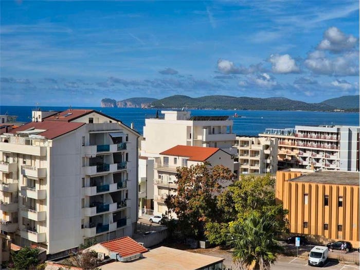 Casa con 6 locali in vendita in Via Don Minzoni, Maria Pia Fertilia, Alghero