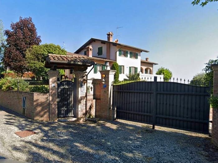Casa con 6 locali in vendita in Via Irmo Ferrari, San Cristoforo