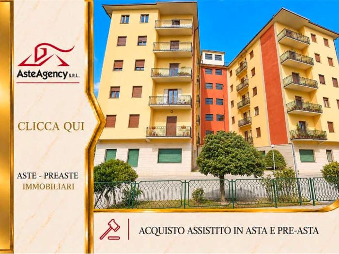 Appartamento quadrilocale in vendita in Via Potenza, Rionero in Vulture