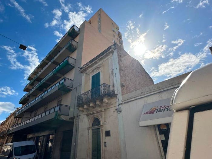 Appartamento con 6 locali in vendita in Corso Vittorio Emanuele, Centro, Avola