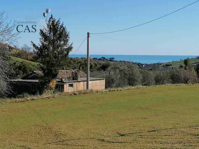 Casa con 6 locali in vendita in Contrada Fontepezzana, Acquaviva Picena