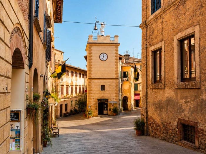 Appartamento con 5 locali in vendita in Via delle Caldaie, Centro, Montepulciano