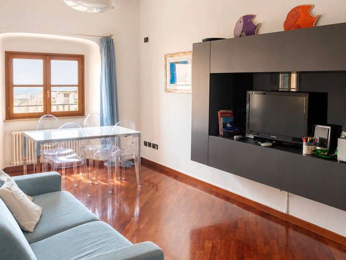Appartamento trilocale in vendita in Via Torino, Centro, Finale Ligure
