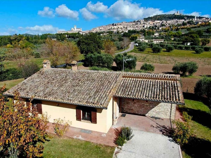 Casa trilocale in vendita in Via Francesca, San Damiano Rivotorto Capodacqua, Assisi