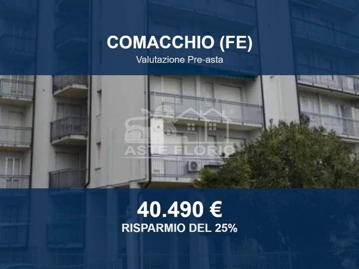Appartamento bilocale in vendita in Viale Mare Adriatico, Lido degli Scacchi Lido di Pomposa, Comacchio