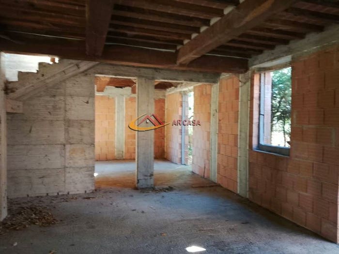 Casa trilocale in vendita in Rigutino, Arezzo