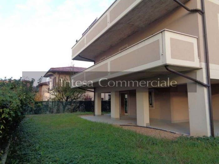 Appartamento quadrilocale in vendita in Sant'Anna, Brescia